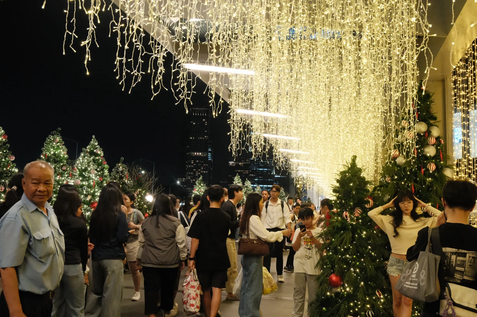 The frictionless, ultra modern face of Bangkok