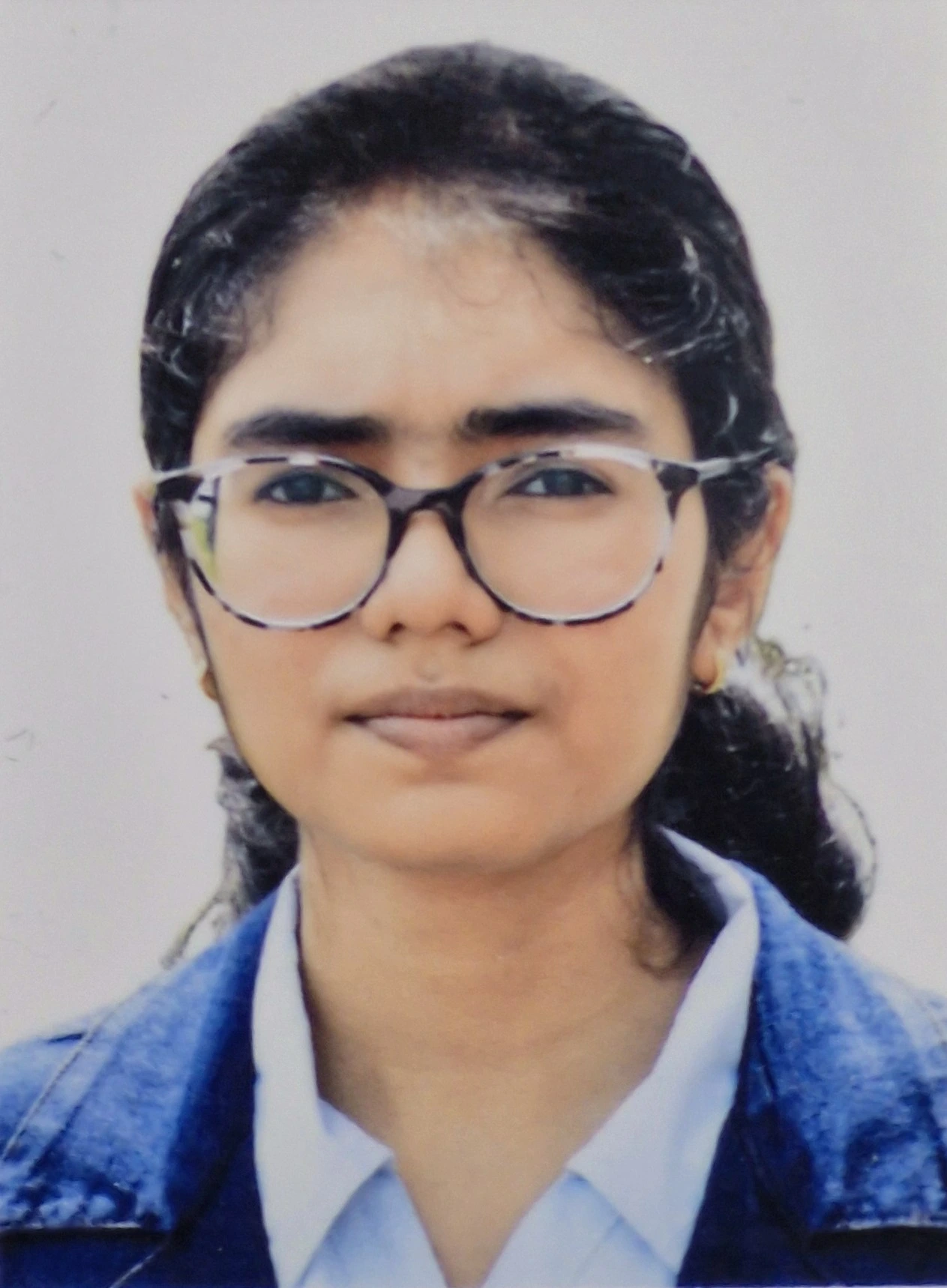 Monisha, M.S. Research student